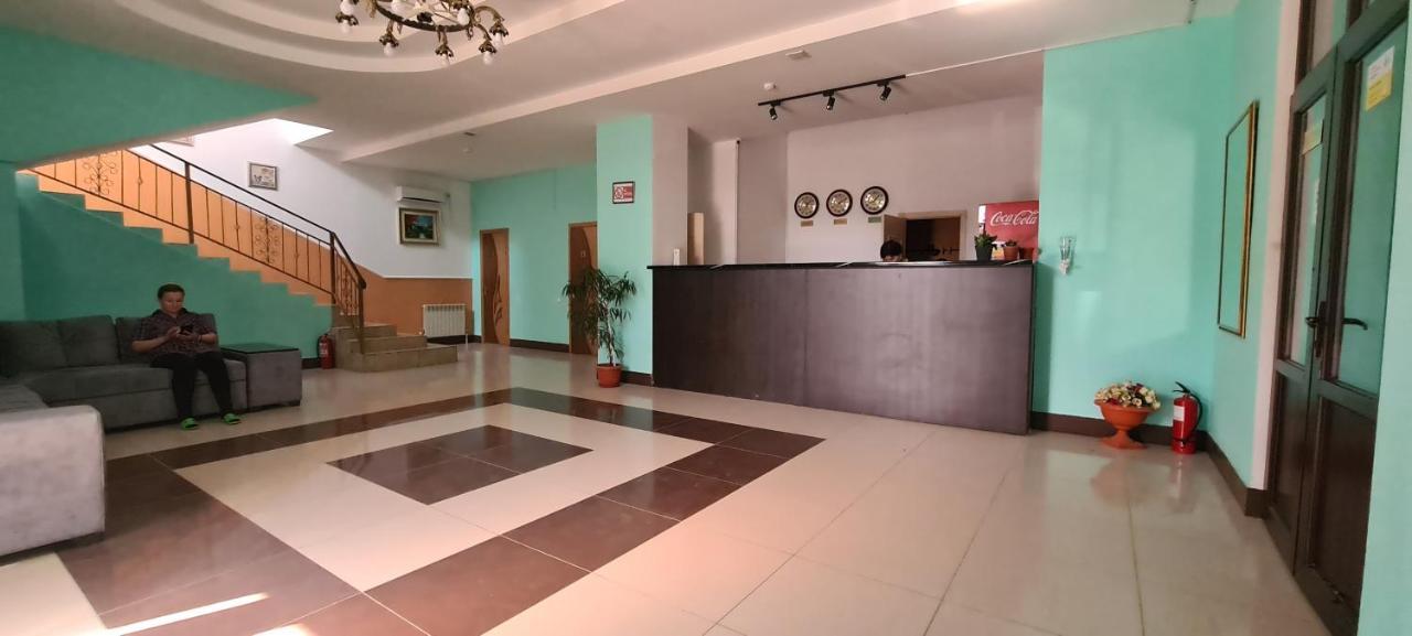Гостиница Оазис Atyraū Extérieur photo